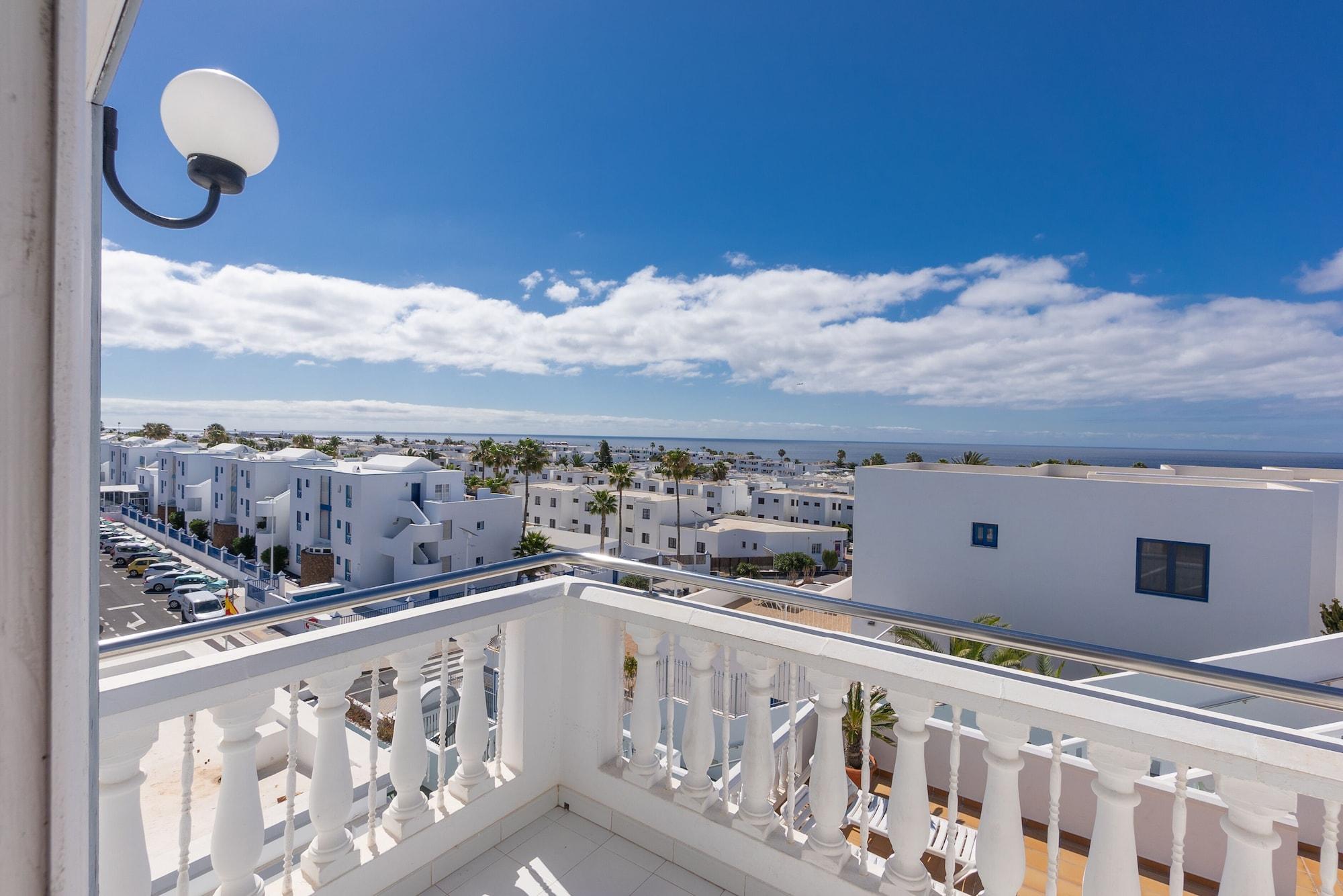 Apartamentos Corona Mar Puerto del Carmen  Eksteriør billede