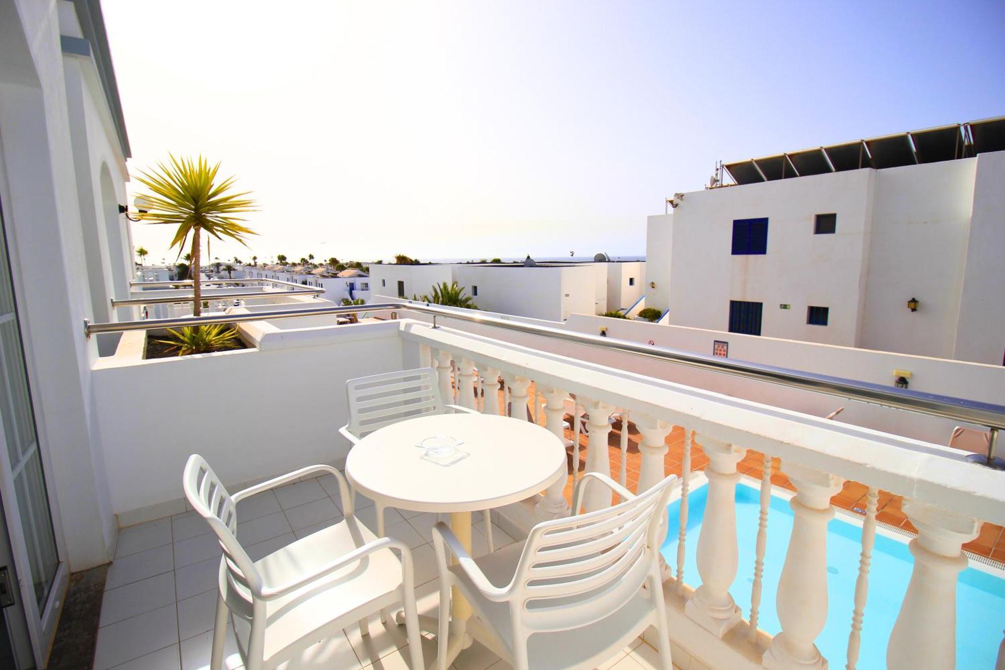 Apartamentos Corona Mar Puerto del Carmen  Eksteriør billede